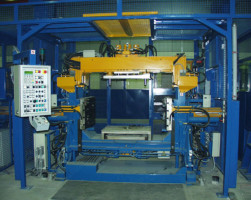 Linear manufacturing unit