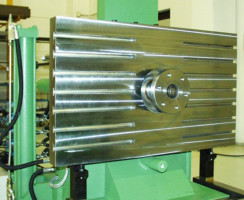 Universal Die-Casting Machine MR 1300 UN